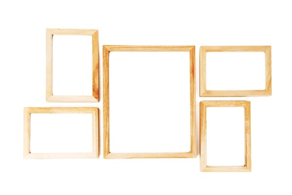Wooden frames in different sizes